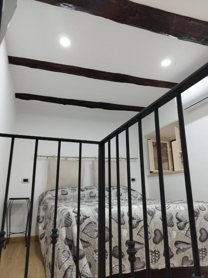 Il Rifugio Del Conte Apartment Naples Exterior photo
